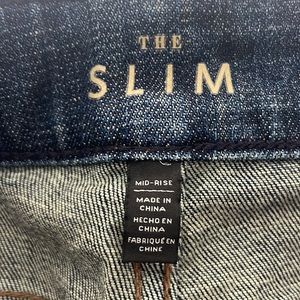 White House Black Market like new jeans Size 0